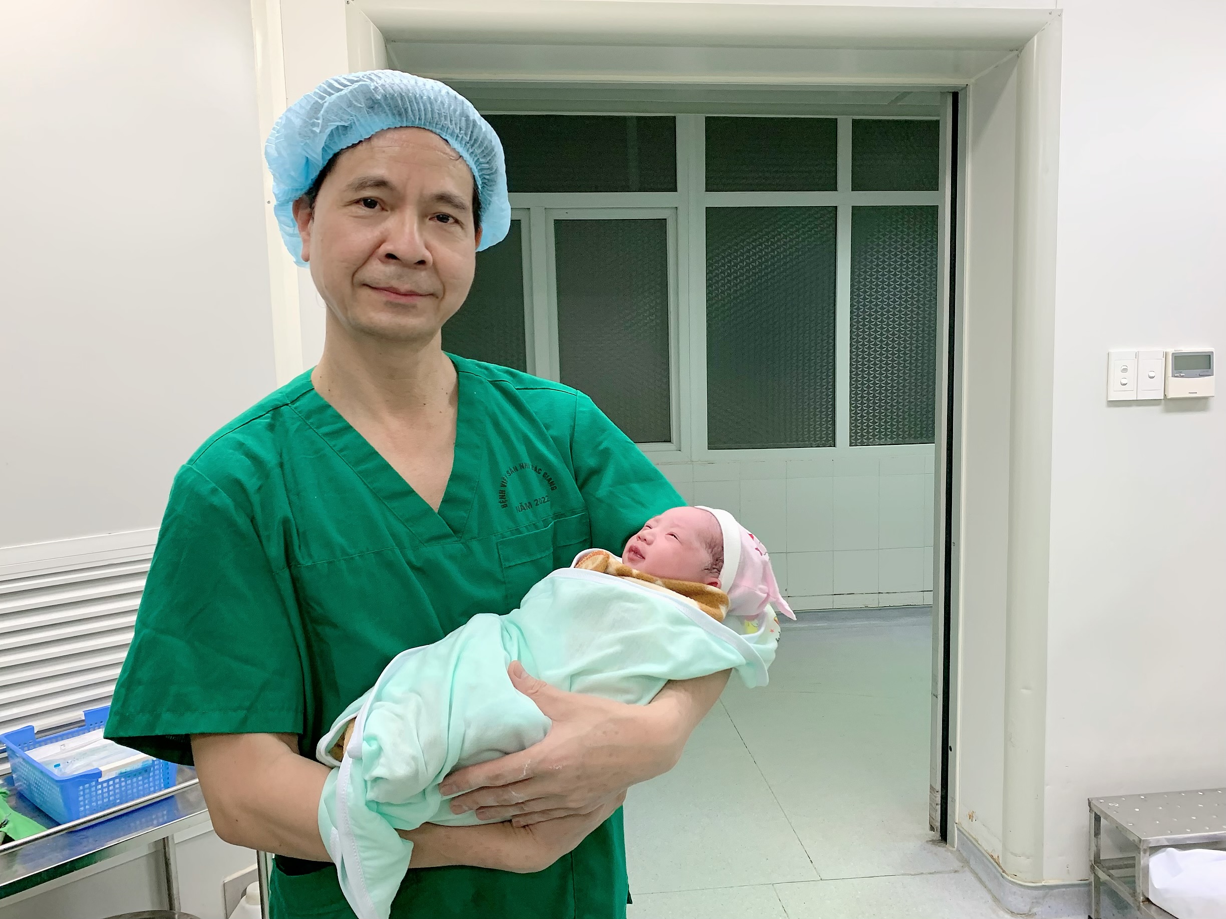 Bác sỹ sống vì người bệnh cho đến khi ngừng thở