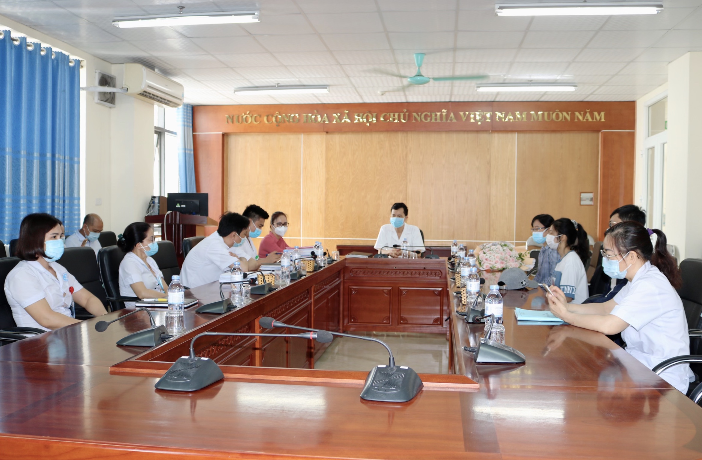 Bệnh viện Sản Nhi Bắc Giang tổ chức Buổi chia tay Đoàn chuyên gia của Viện Pasteur Nha Trang