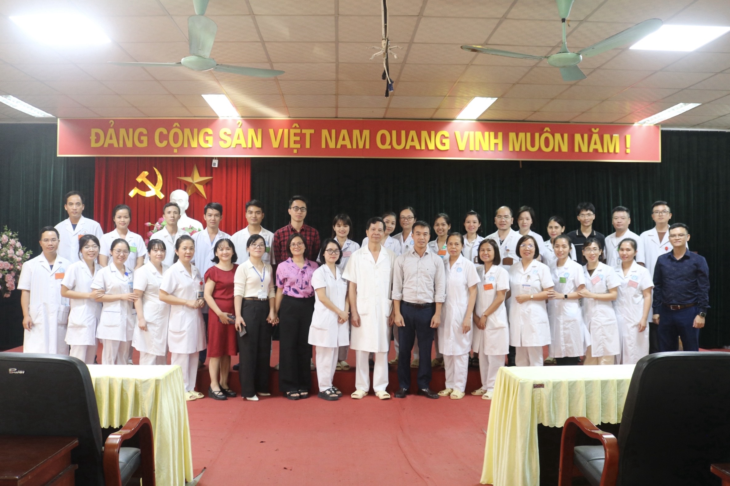 Tập huấn “Cấp cứu nhi khoa cơ bản” góp phần nâng cao chất lượng khám, chữa bệnh tại Bệnh viện Sản Nhi Bắc Giang