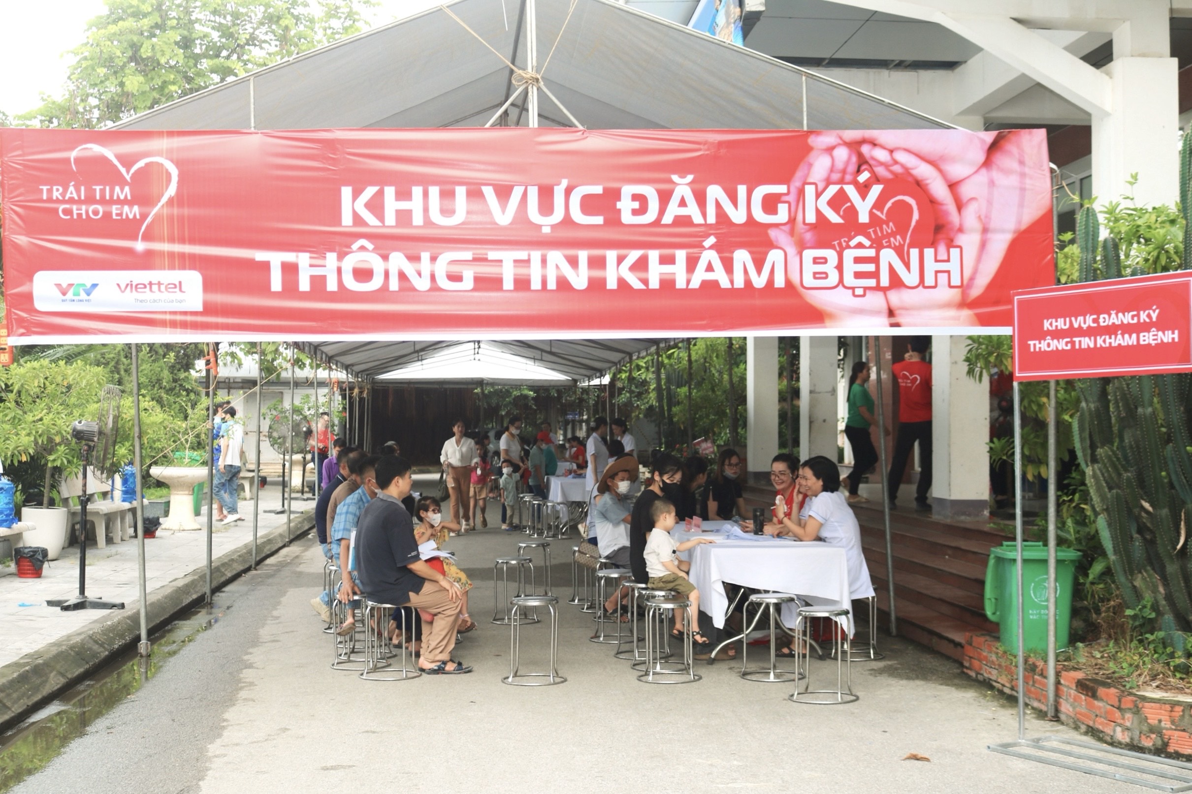 Sôi nổi Ngày hội “Trái tim cho em” tại Bệnh viện Sản Nhi Bắc Giang