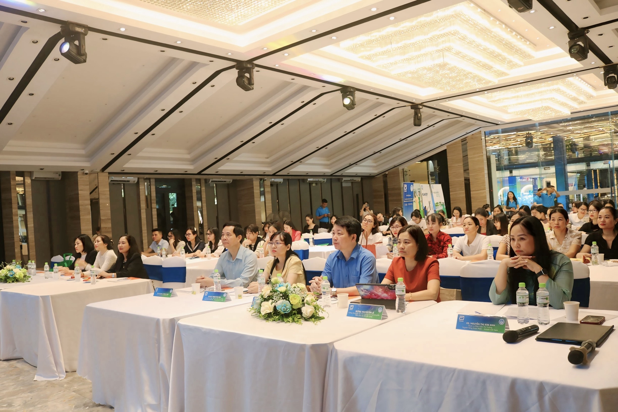 Hội thảo khoa học “Từ khuyến cáo đến thực hành lâm sàng trong điều trị các bệnh lý thường gặp ở trẻ em"