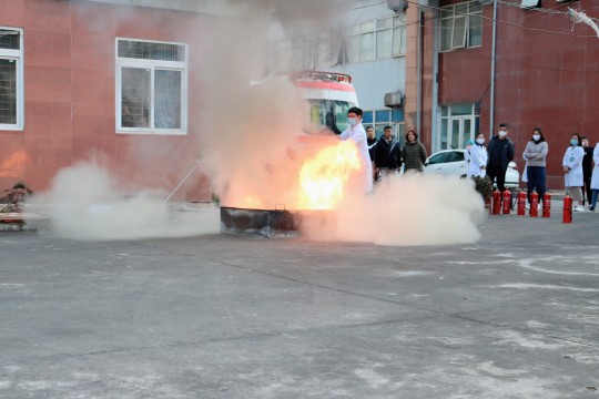 Bệnh viện Sản Nhi Bắc Giang tổ chức Lớp tập huấn “Nghiệp vụ về Phòng cháy chữa cháy và cứu nạn cứu hộ năm 2023”
