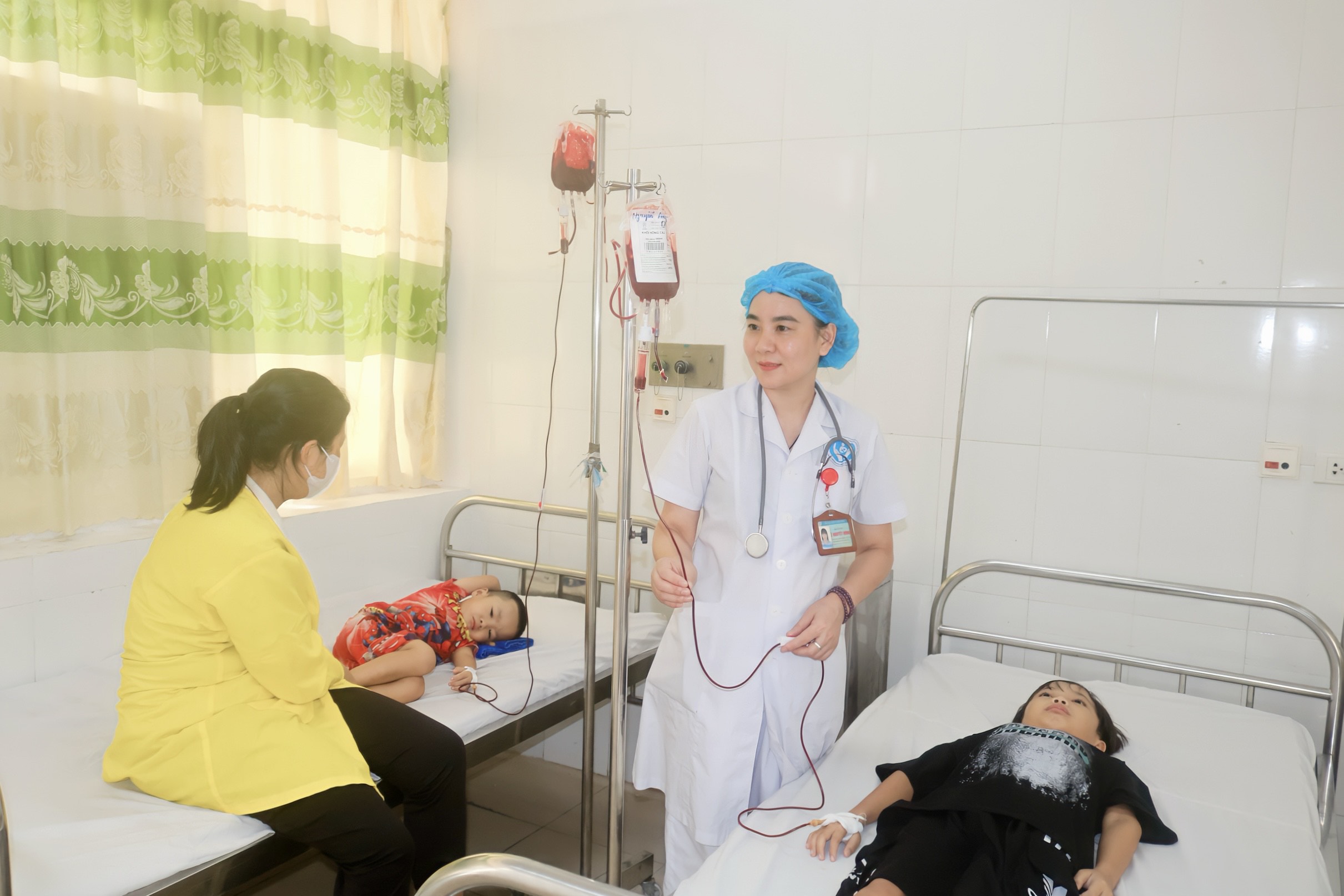 Bệnh viện Sản Nhi Bắc Ninh Số 1 tiên phong truyền máu cho bệnh nhi Thalassemia vào ngày nghỉ cuối tuần