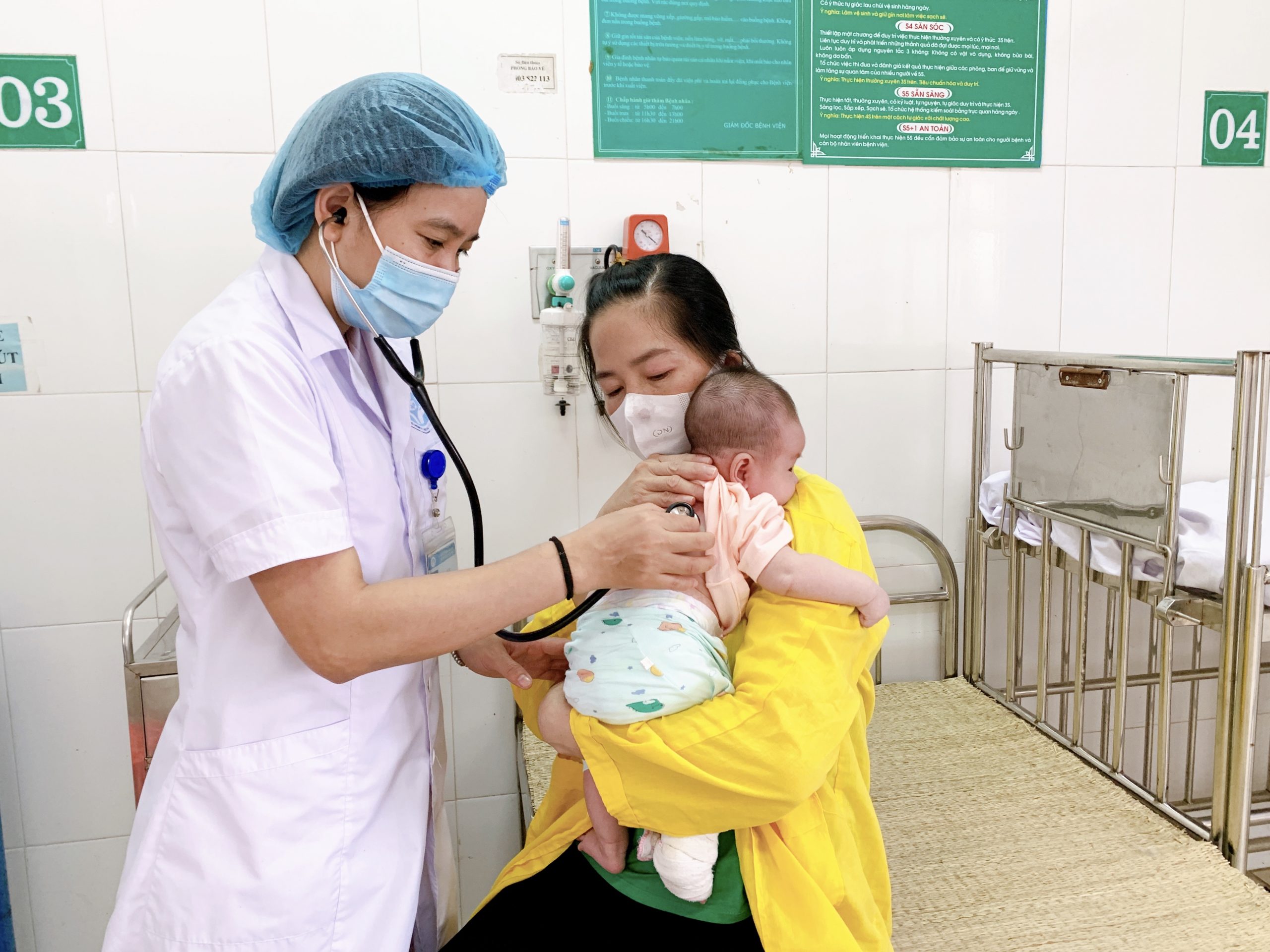 Hướng dẫn chăm sóc trẻ bị viêm phế quản