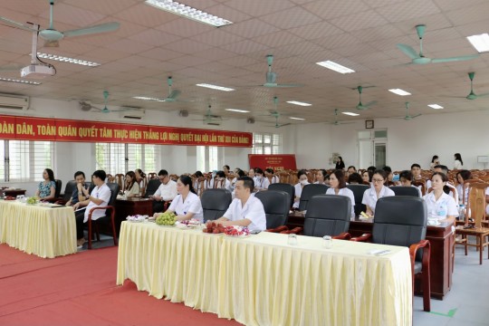 Sinh hoạt khoa học chuyên đề “Cập nhật hướng dẫn chẩn đoán và điều trị các bệnh do Virus RSV và EV71 gây ra"
