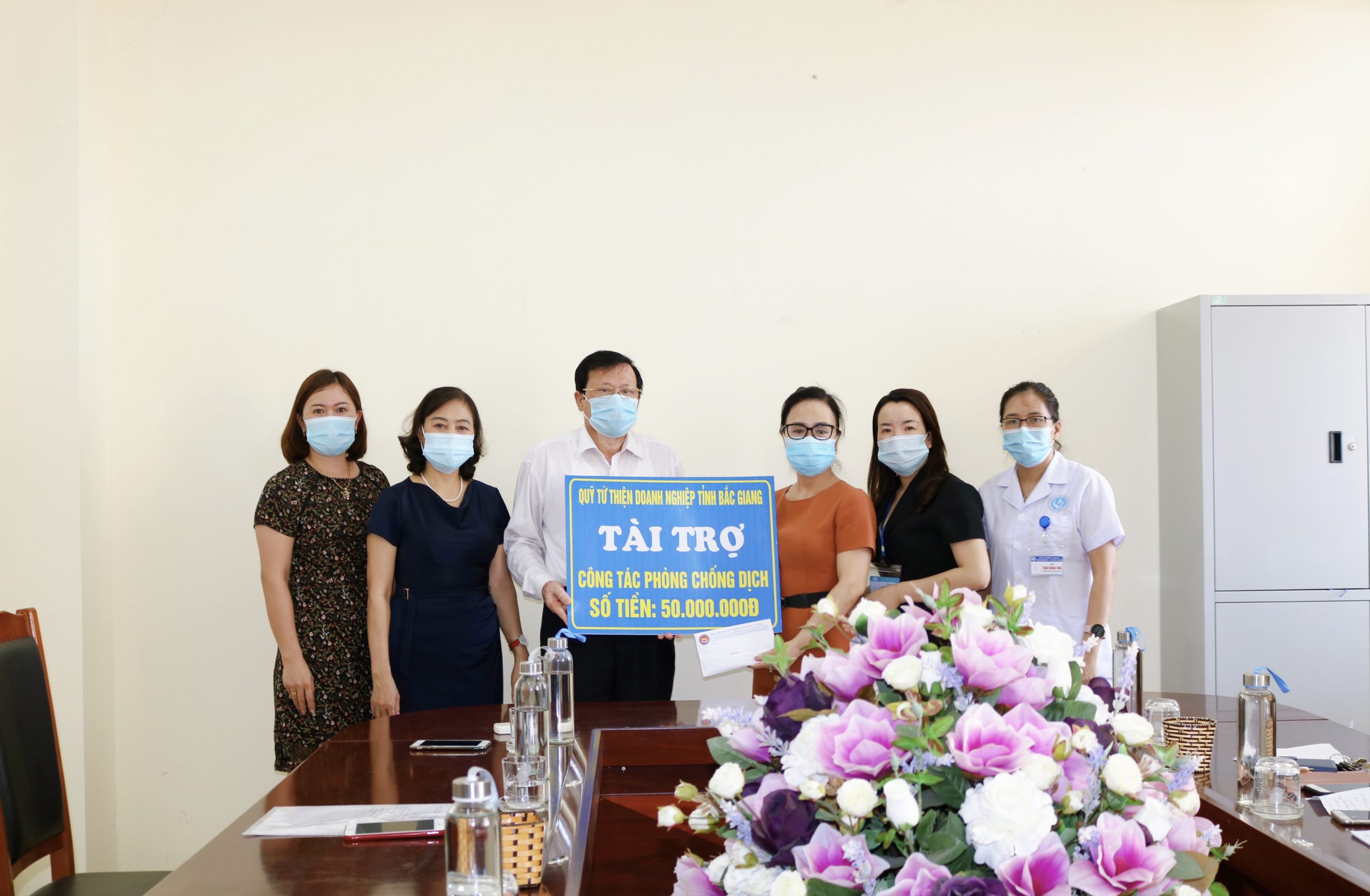 Tiếp sức cùng đội ngũ y bác sỹ Bệnh viện Sản Nhi Bắc Giang vững vàng chống dịch bệnh Covid-19