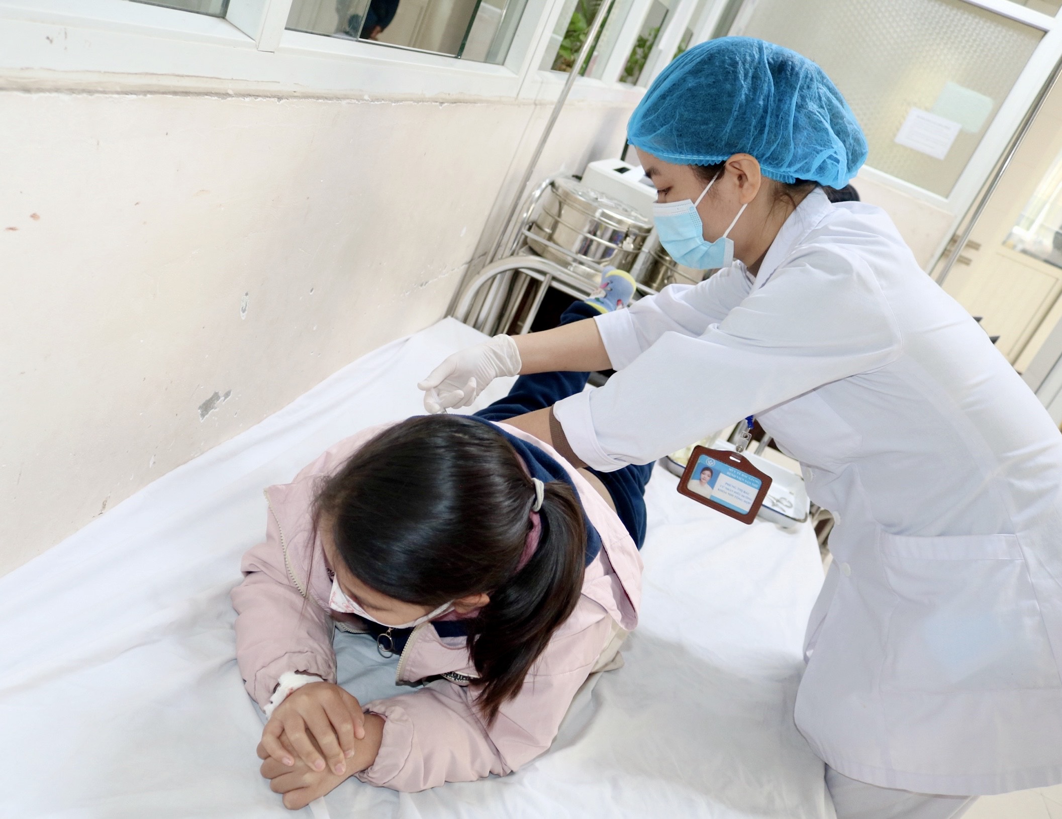 Điều trị dậy thì sớm cho trẻ tại Bệnh viện Sản Nhi Bắc Giang