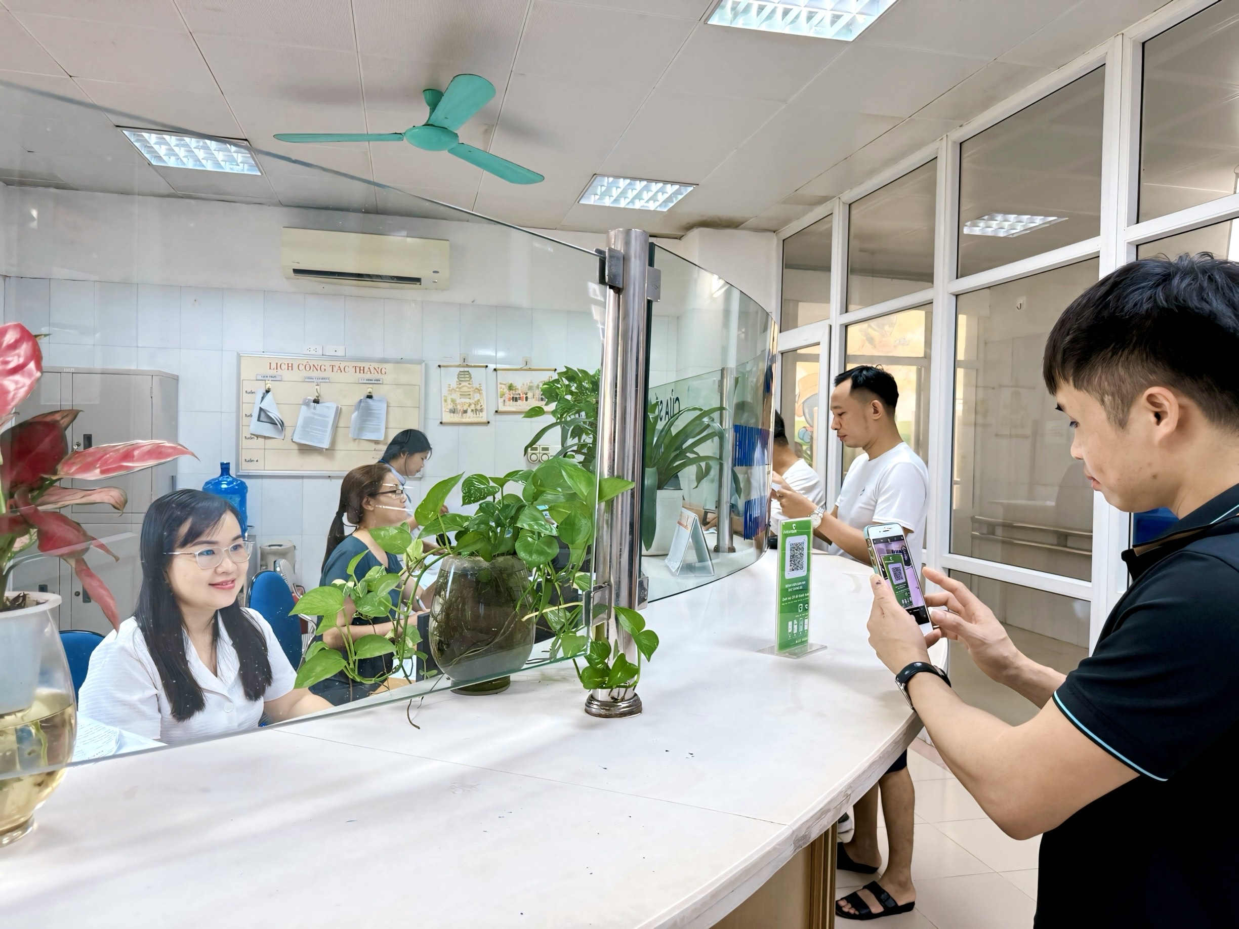 BỆNH VIỆN SẢN NHI BẮC GIANG TRIỂN KHAI THANH TOÁN VIỆN PHÍ KHÔNG DÙNG TIỀN MẶT   