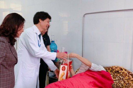 Theo luật khám, chữa bệnh được quy định thì bệnh nhân có quyền lợi gì?