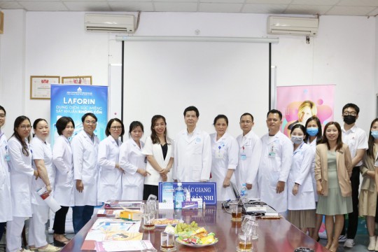 Hội thảo “Cập nhật về Vitamin K đường uống và Carbetocin - thuốc điều trị băng huyết sau sinh” tại Bệnh viện Sản Nhi Bắc Giang