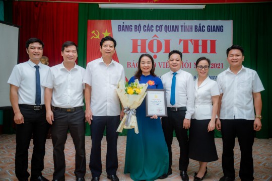 Đảng bộ Bệnh viện Sản Nhi Bắc Giang giành giải Nhất Hội thi “Báo cáo viên giỏi năm 2021”