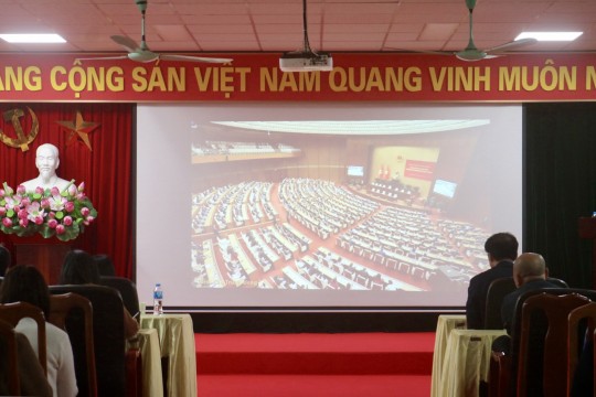 Đảng bộ bộ phận Bệnh viện Sản Nhi Bắc Ninh Số 1 tham dự Hội nghị toàn quốc nghiên cứu, học tập, quán triệt và triển khai thực hiện Nghị quyết Đại hội XIV của Đảng