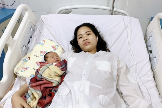 Cứu sống sản phụ bị băng huyết sau sinh giờ thứ 2 tính mạng “ngàn cân treo sợi tóc” tại Bệnh viện Sản Nhi Bắc Giang