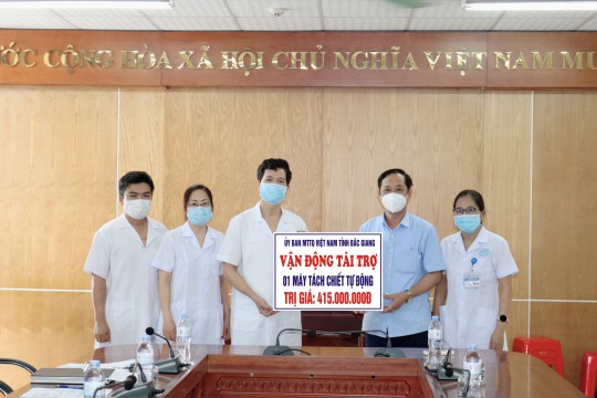 Bệnh viện Sản Nhi Bắc Giang tiếp nhận Máy tách chiết Acid Nucleic tự động phục vụ xét nghiệm vi-rút SARS-CoV-2 trị giá 415 triệu đồng